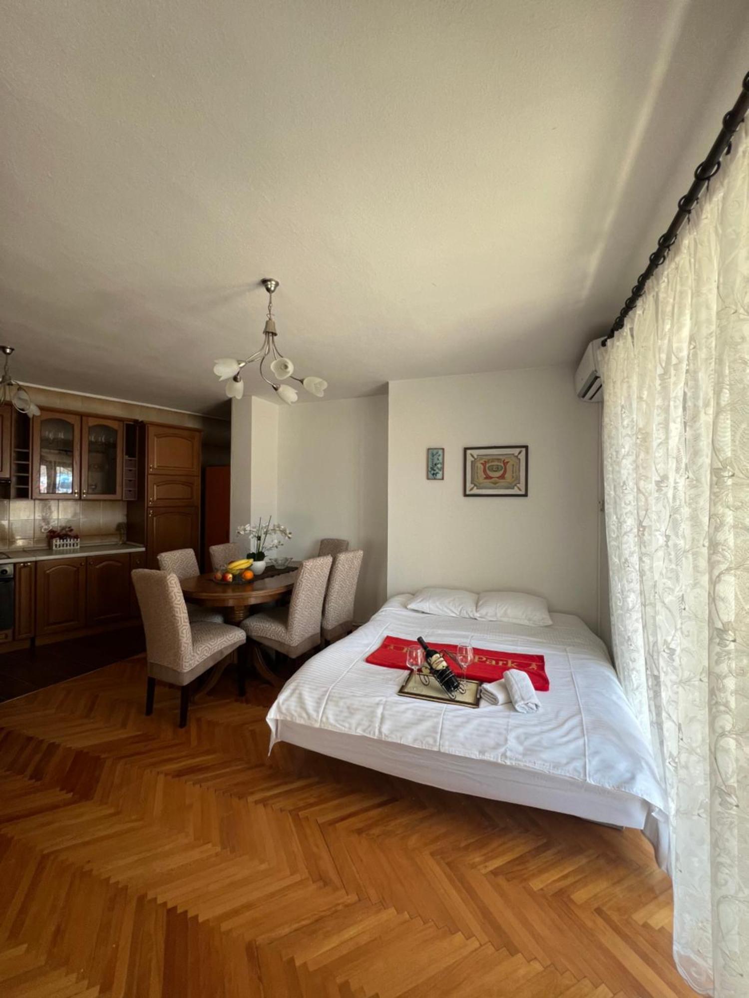 City Heart Apartments Улцинь Экстерьер фото