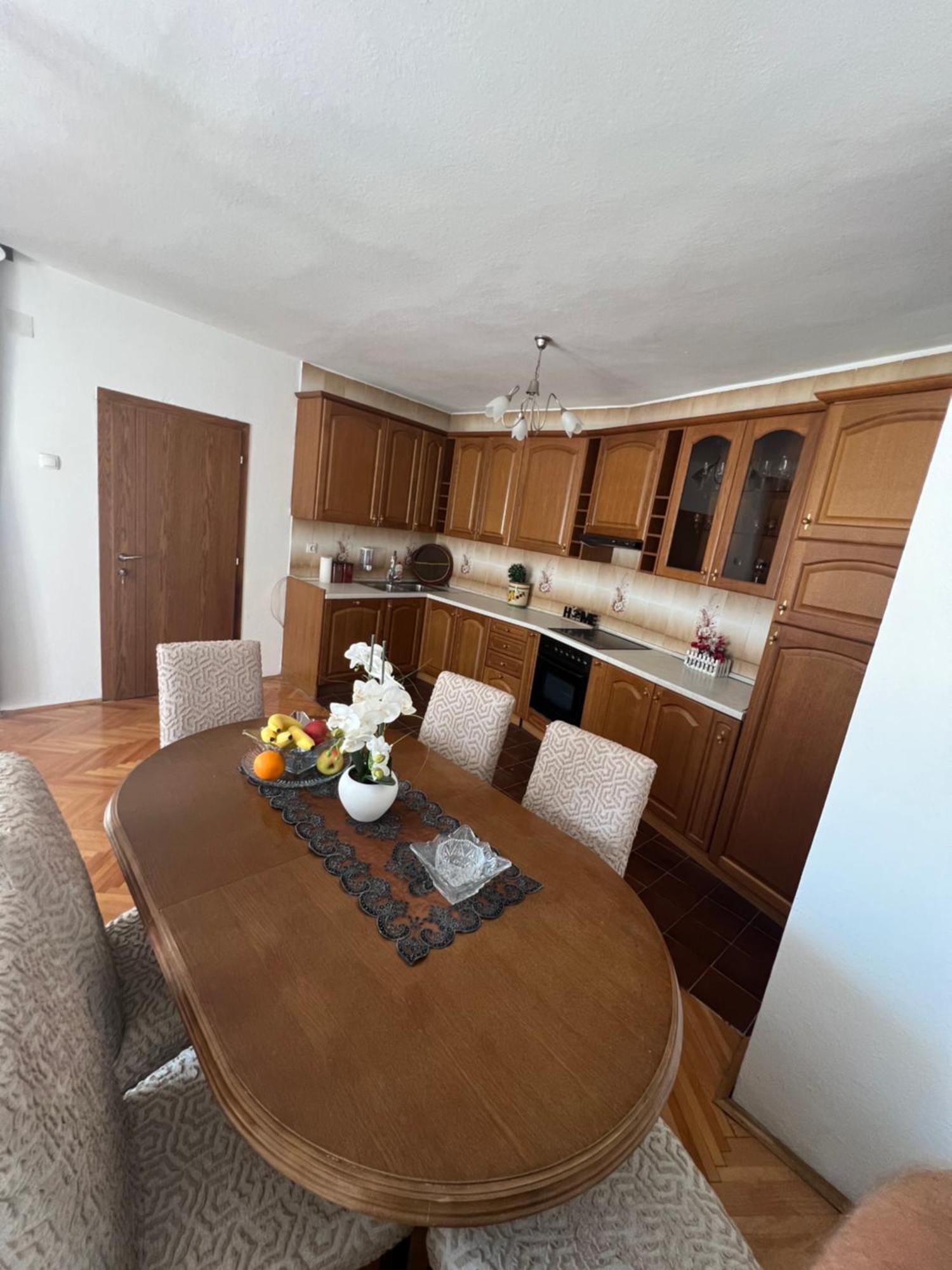 City Heart Apartments Улцинь Экстерьер фото